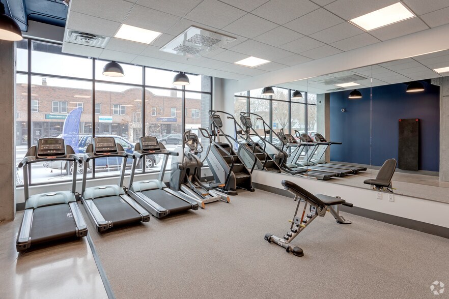 More Photos Of 246-258 Snelling Ave, Saint Paul Apartments For Lease