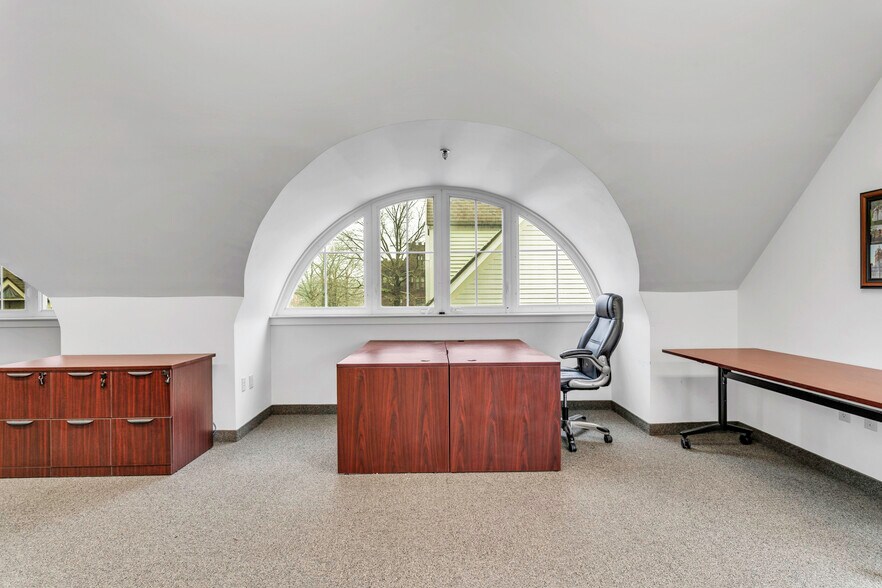 More Photos Of 23 College St, South Hadley Storefront Retail Office For Lease