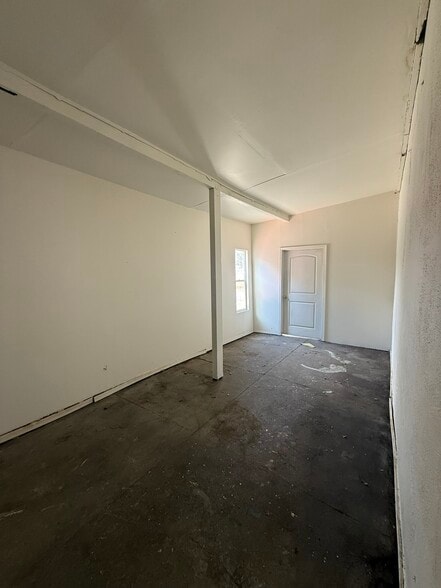 More Photos Of 616 S Amphlett Blvd, San Mateo Auto Repair For Sale