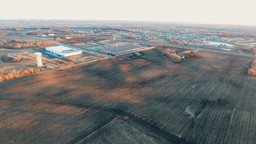 More Photos Of xxx US Highway 212, Chaska Land For Sale
