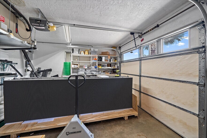 More Photos Of 4242 McIntosh Ln, Sarasota Storefront Retail Office For Sale