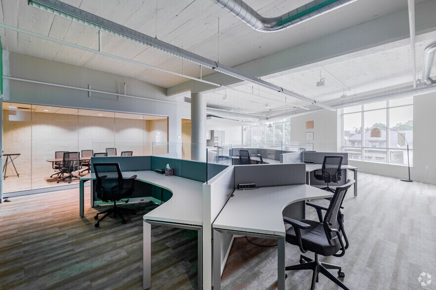 More Photos Of 5607 Baum Blvd, Pittsburgh Office For Lease