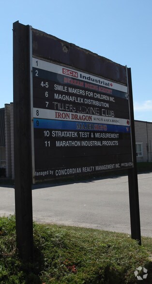 More Photos Of 91 Station St, Ajax Showroom For Lease