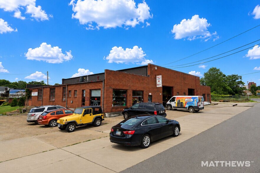 Primary Photo Of 294 E 3rd St, Mansfield Warehouse For Sale