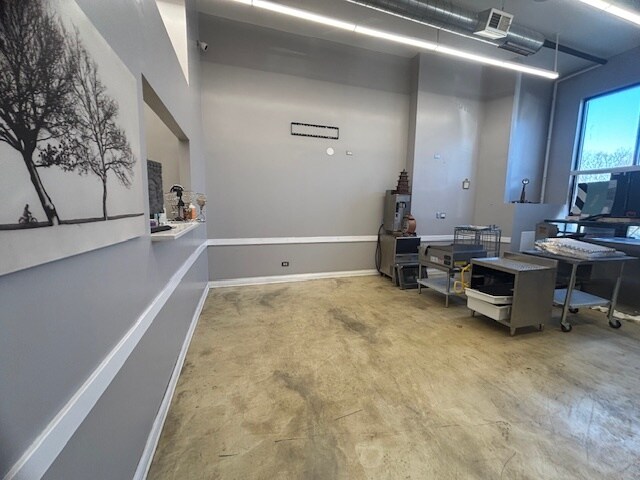 More Photos Of 4000-4022 S Western Ave, Chicago Multifamily For Sale