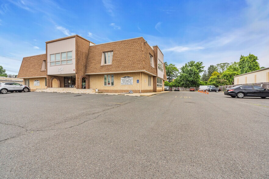 More Photos Of 254 Brick Blvd, Brick Medical For Lease