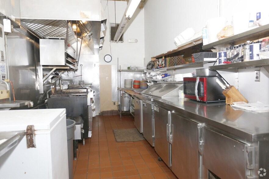 More Photos Of 54 Main St, Sussex Restaurant For Sale