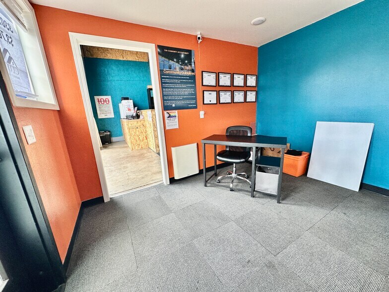 More Photos Of 4741 Lancaster Dr NE, Salem Warehouse For Lease
