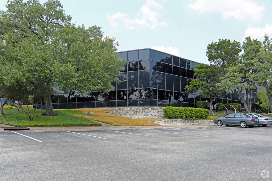 More Photos Of 1001 S Capital Of Texas Hwy, West Lake Hills Office For Lease