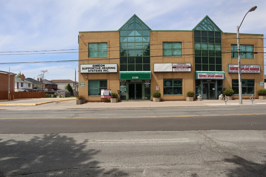 More Photos Of 2120 Eglinton Ave W, Toronto Office For Lease