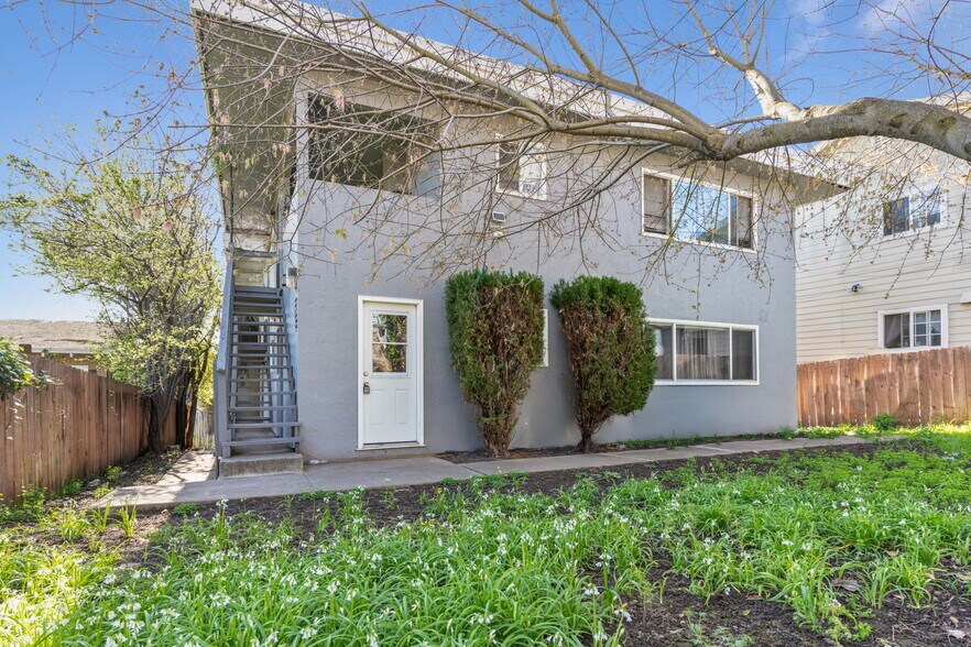 More Photos Of 2261 48 Ave, Oakland Apartments For Sale