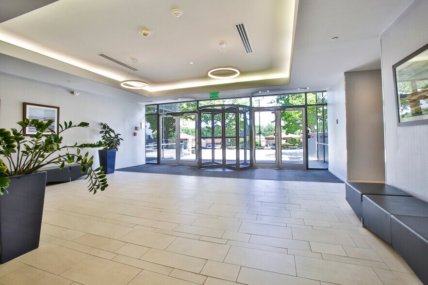 More Photos Of 900 Us Highway 9 N, Woodbridge Office For Sale