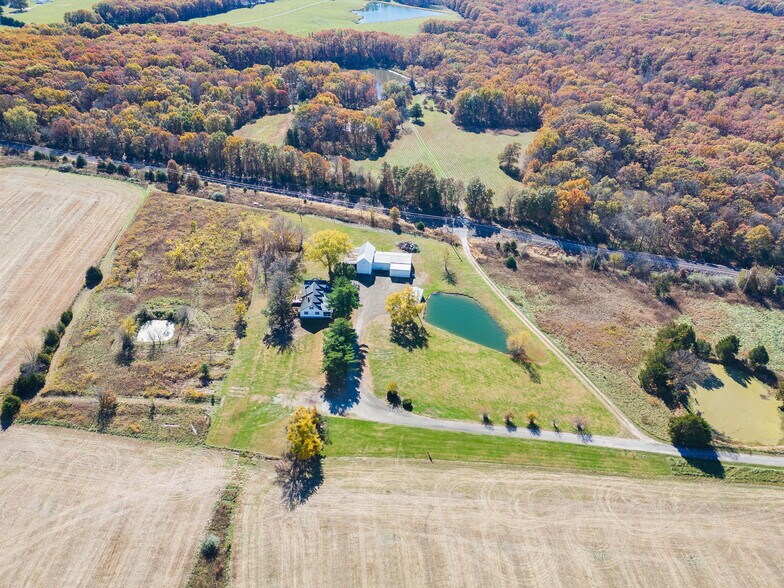 More Photos Of 29560 Reames Ln, Jonesburg Industrial For Sale