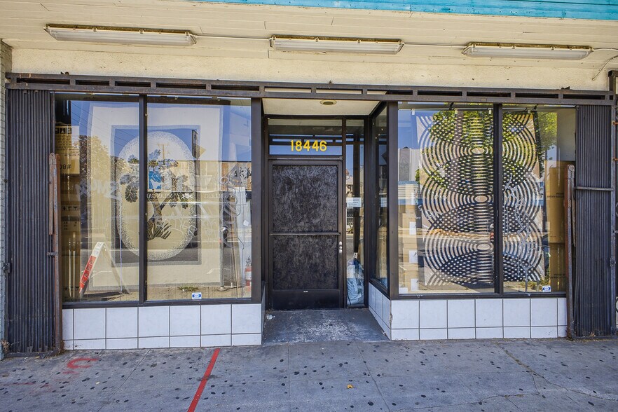 More Photos Of , Reseda General Retail For Sale