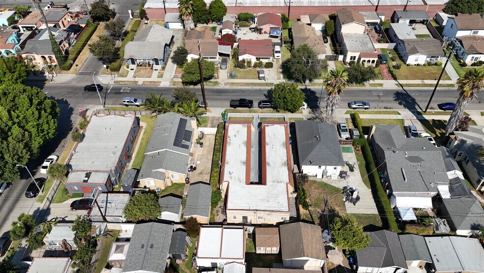 More Photos Of 5911 S Wilton Pl, Los Angeles Apartments For Sale