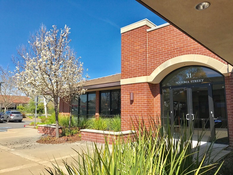 More Photos Of 31 Natoma St, Folsom Medical For Lease