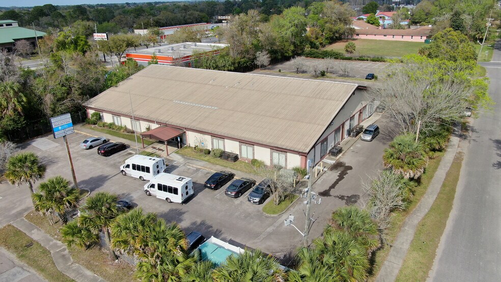 More Photos Of 1725 Oakhurst Ave, Jacksonville Medical For Lease