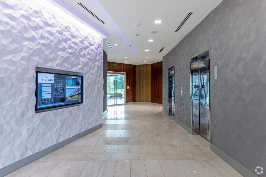 More Photos Of 6210 Ardrey Kell Rd, Charlotte Office Residential For Lease