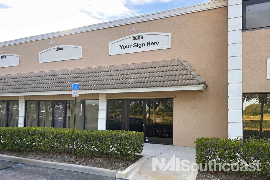 Primary Photo Of 2602-2630 SE Willoughby Blvd, Stuart Medical For Lease