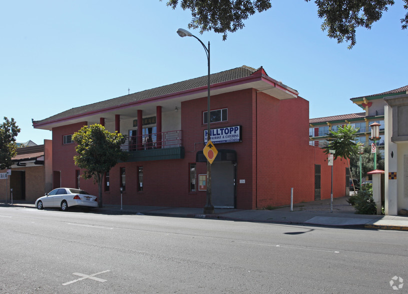 Primary Photo Of 126 E Market St, Stockton Restaurant For Lease