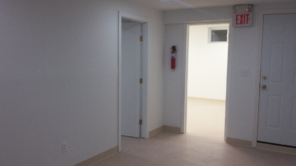 More Photos Of 68 Schraalenburgh Rd, Harrington Park Storefront Retail Residential For Lease