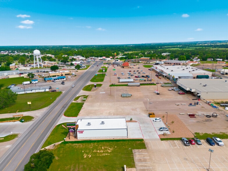 More Photos Of 2409-A S 36 hwy, Gatesville Healthcare For Sale