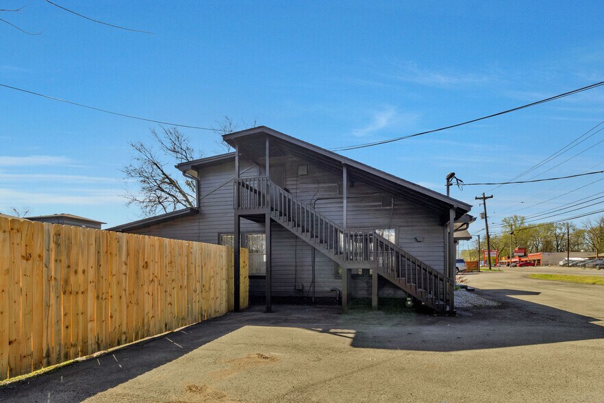 More Photos Of 131 Donelson Pike, Nashville Loft Creative Space For Sale