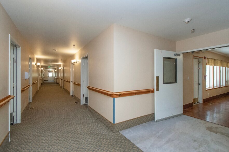 More Photos Of 202 Birdsong Ln, Port Angeles Healthcare For Sale