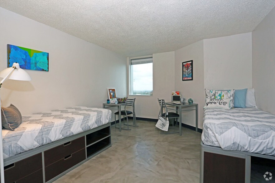 More Photos Of 2021 Guadalupe St, Austin Coworking Space