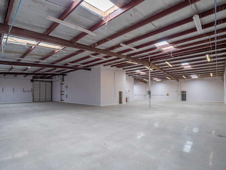 More Photos Of 115 St Elmo Rd, Austin Unknown For Lease