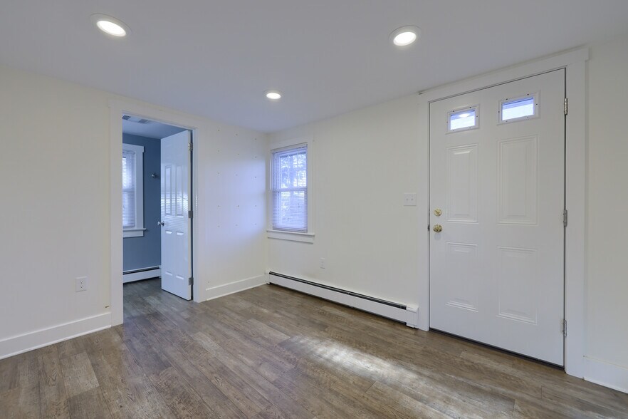 More Photos Of 121 Walnut Hill Rd, Millersville Religious Facility For Sale