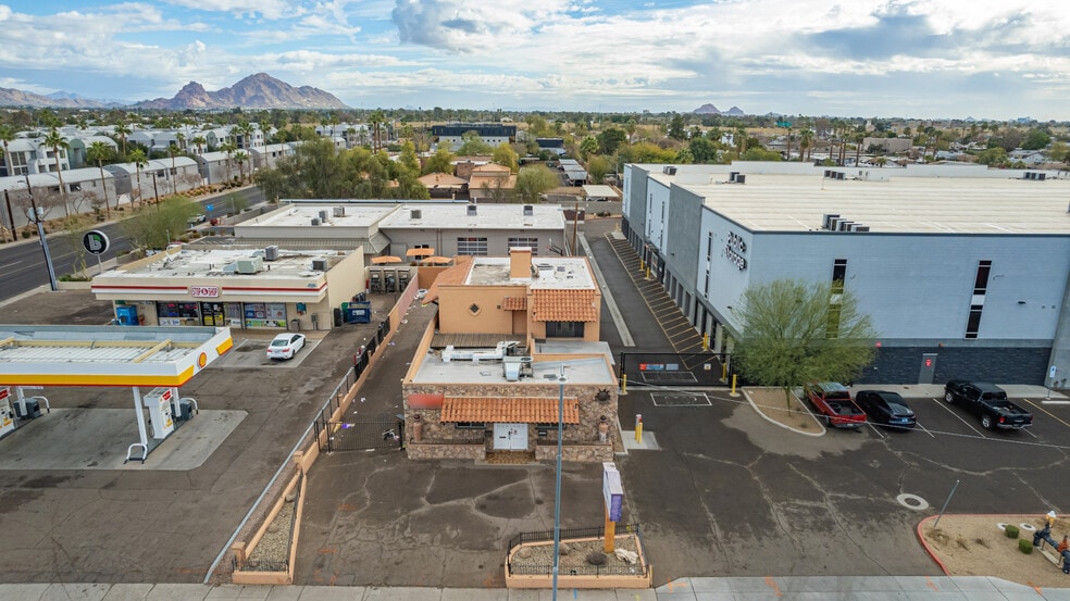 More Photos Of 3335 N 16th St, Phoenix Loft Creative Space For Lease