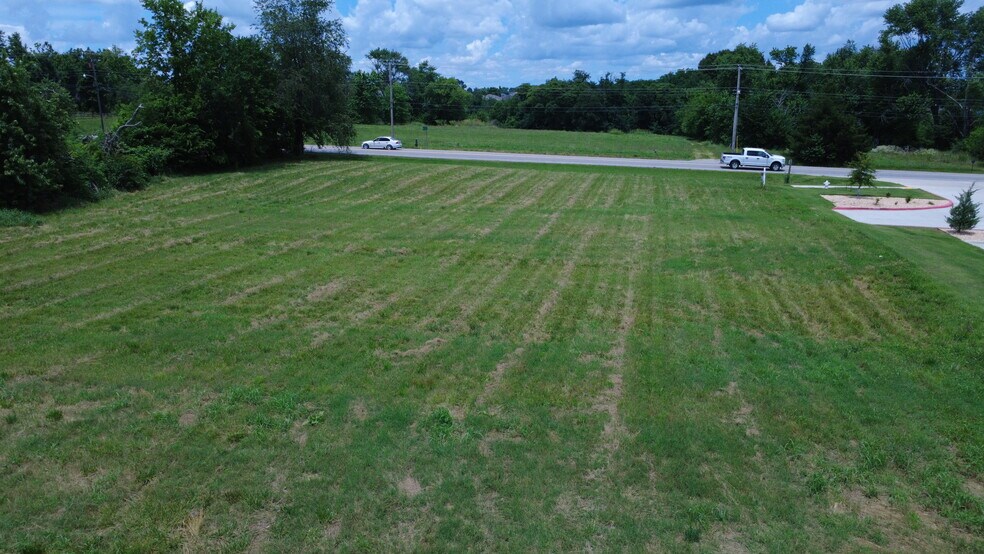 More Photos Of W Centerton Blvd, Centerton Land For Lease