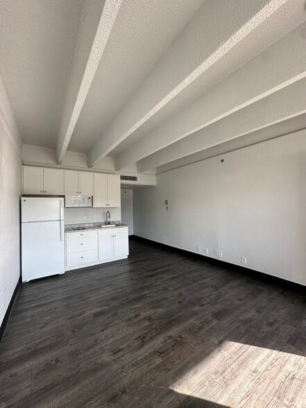 More Photos Of 1408 Buffalo Jones Ave, Garden City Apartments For Sale