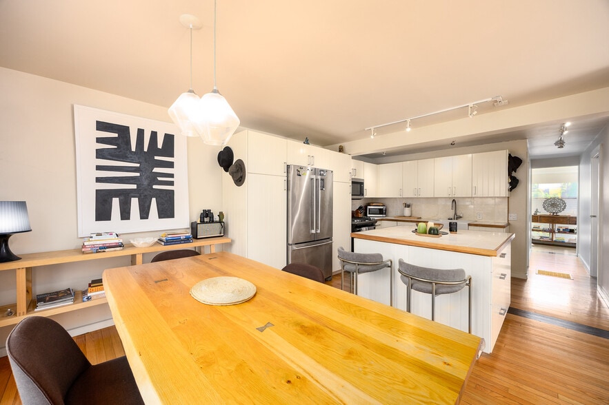 More Photos Of 8 Tannery Brook Rd, Woodstock Specialty For Sale