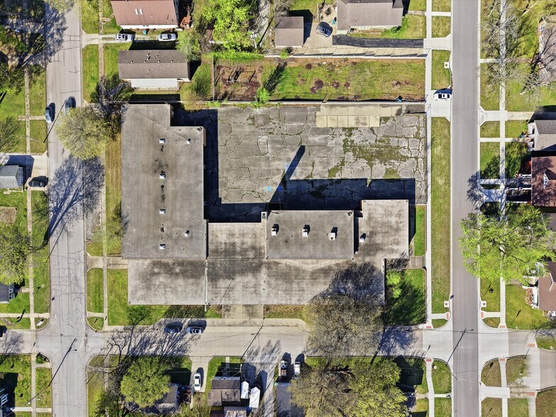 More Photos Of 1009 W Pacific, Osawatomie Schools For Sale