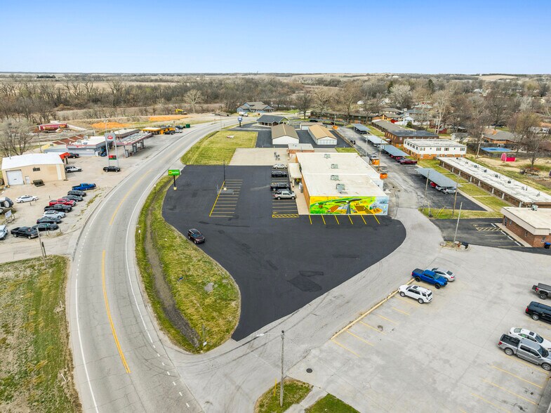 More Photos Of 10020 NW US Highway 24, Silver Lake General Retail For Sale