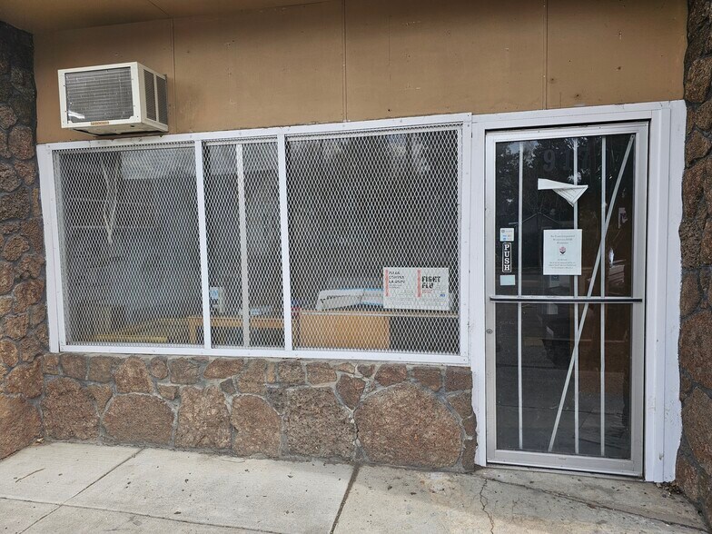 More Photos Of 917 E Main St, Klamath Falls Flex For Sale