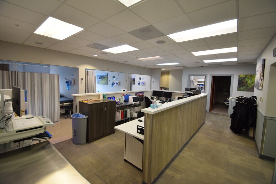 More Photos Of 1475 SW Chandler Ave, Bend Medical For Lease