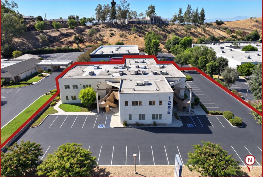 More Photos Of 1255 E Highland Ave, San Bernardino Office For Sale