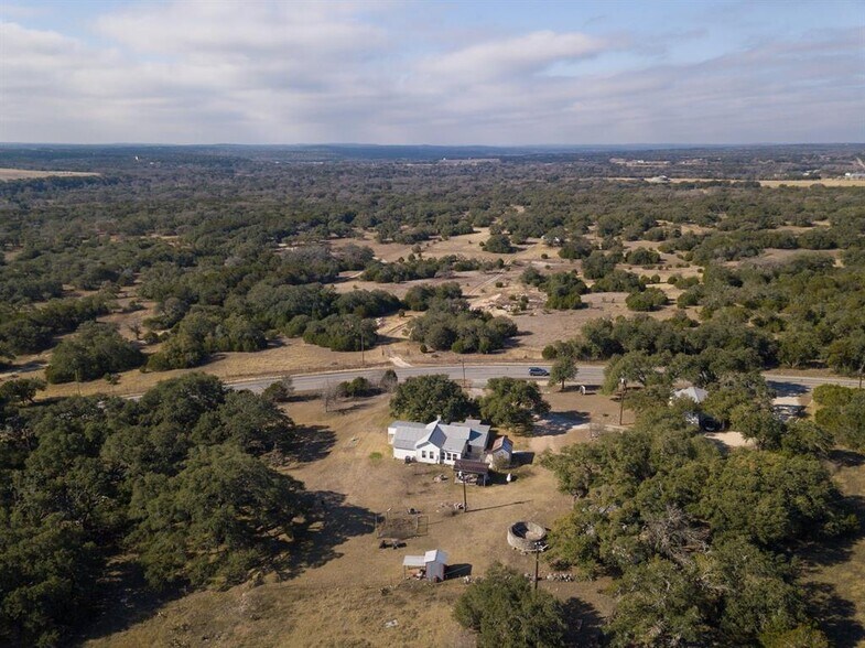 More Photos Of 22100 FM 150 W, Driftwood Office For Sale