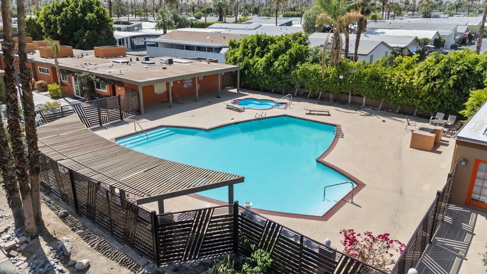 More Photos Of 495 Twin Palms Dr, Palm Springs Apartments For Sale