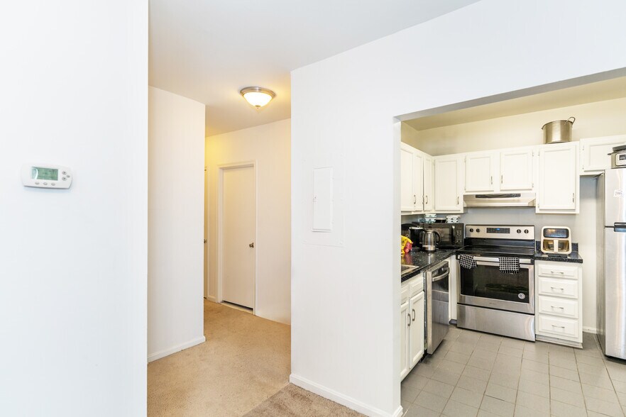 More Photos Of 2514 13th St NW, Washington Apartments For Sale