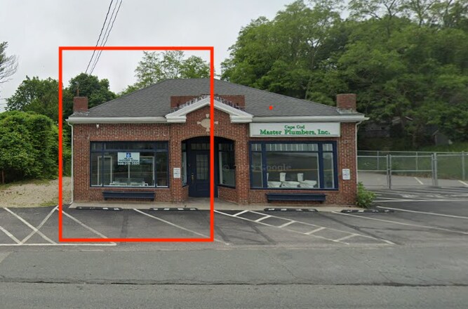 More Photos Of 73 Cranberry Rd, Bourne Storefront Retail Office For Lease