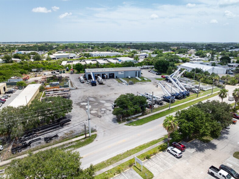 More Photos Of 936 Old Dixie Hwy, Vero Beach Land For Lease