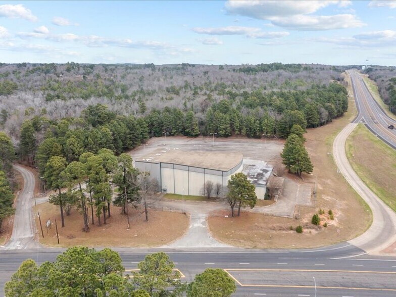 More Photos Of 1819 Spring St, Palestine Specialty For Sale