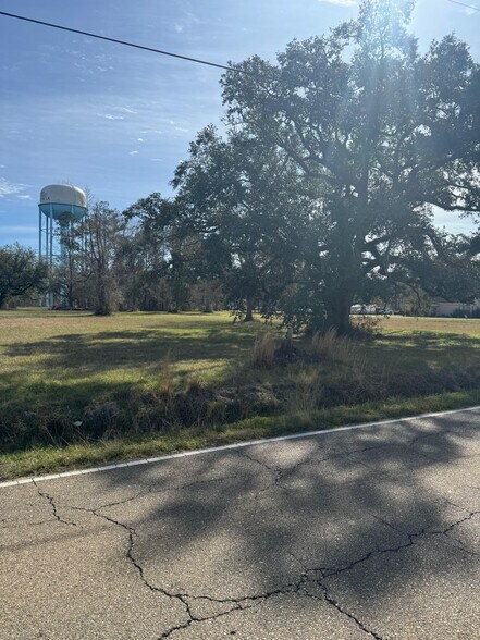 More Photos Of Pumpkin Center Road, Hammond Land For Sale