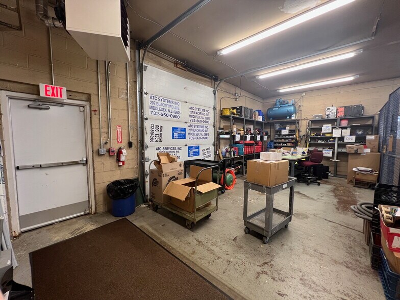 More Photos Of 207 Blackford Ave, Middlesex Light Distribution For Sale