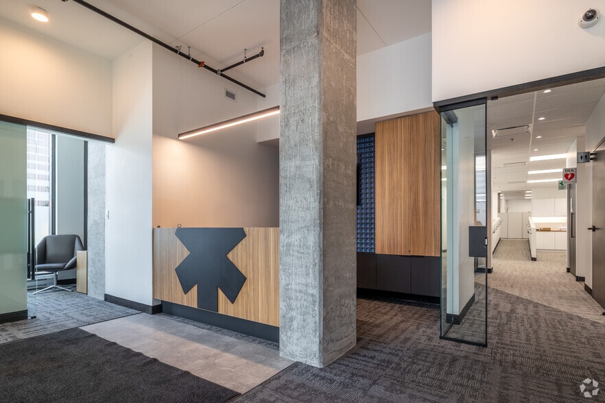 More Photos Of 2150 Rue Sainte-Catherine E, Montréal Apartments For Lease