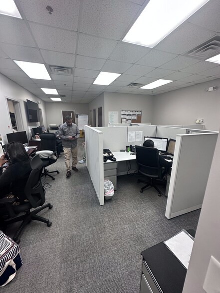 More Photos Of 10700 World Trade Blvd, Raleigh Warehouse For Lease